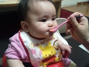 15-12-29離乳食② (300x225).jpg