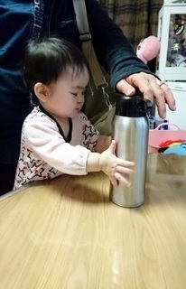 水筒に負けた2 (225x400).jpg