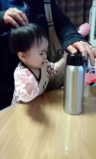 水筒に負けた3 (225x400).jpg