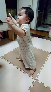 立つ練習♪1 (281x500).jpg